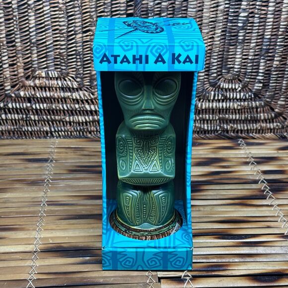 Traders Vic’s Atahi A Kai Now We Eat Tiki Mug Reesenik TV Rum Barrel NEW in BOX - Picture 9 of 14